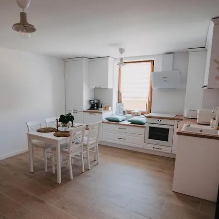 Apartment Manzur *